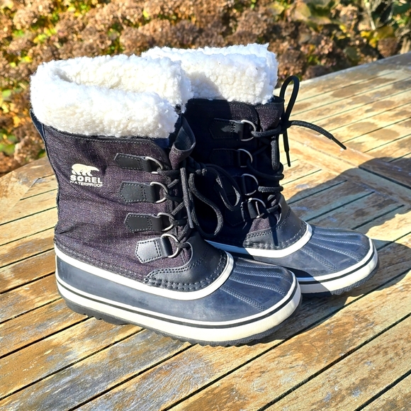 SOREL Winter Carnival Women's Waterproof Boot. Size 6.5 - Picture 1 of 9